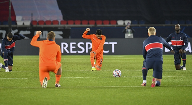 Fransa’da aşırı sağcı Le Pen futbolcuların ırkçılığı protesto etmesinden endişe duyuyor